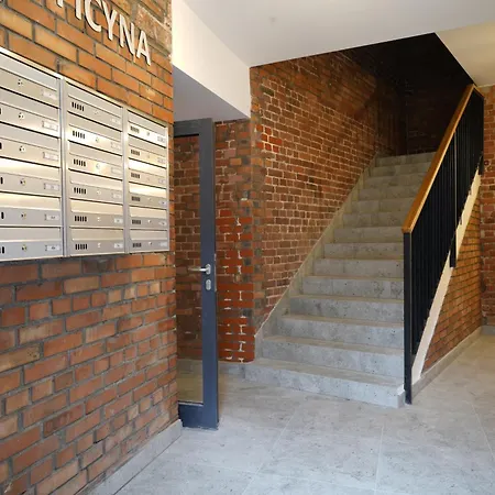 Loft Center Apartments- Parking, Wifi, 24h Check-in شقة *