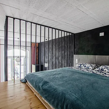شقة Loft Center Apartments- Parking, Wifi, 24h Check-in