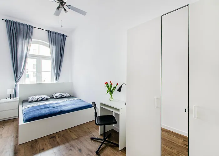 Loft Center Apartments- Parking, Wifi, 24h Check-in Appartement Wrocław