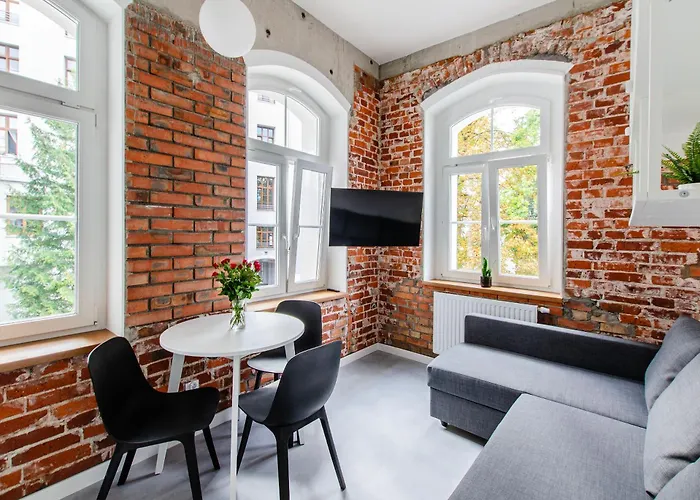 Loft Center Apartments- Parking, Wifi, 24h Check-in Appartement