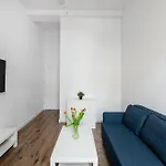 Loft Center Apartments- Parking, Wifi, 24h Check-in Wrocław