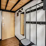Loft Center Apartments- Parking, Wifi, 24h Check-in Wrocław