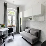 Loft Center Apartments- Parking, Wifi, 24h Check-in Apartament *
