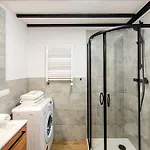 Apartament Loft Center Apartments- Parking, Wifi, 24h Check-in