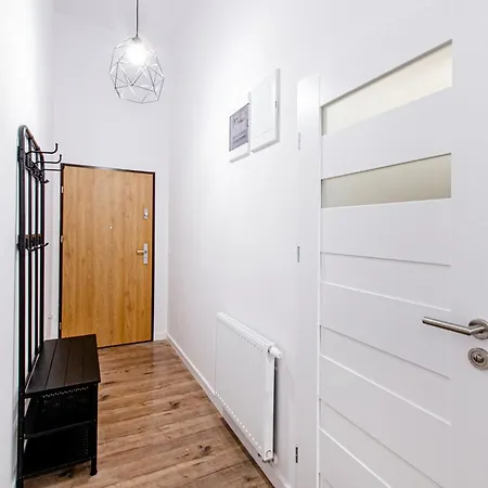 Loft Center Apartments- Parking, Wifi, 24h Check-in Апартаменты Вроцлав