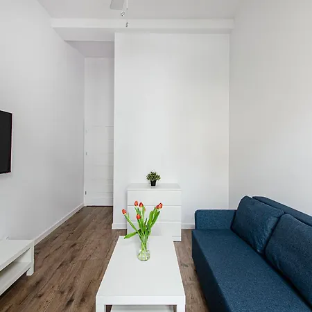 Loft Center Apartments- Parking, Wifi, 24h Check-in Wroclaw