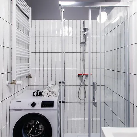 Апартаменты Loft Center Apartments- Parking, Wifi, 24h Check-in *
