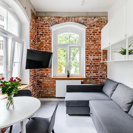 Loft Center Apartments- Parking, Wifi, 24h Check-in * Wroclaw
