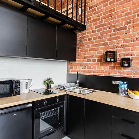 Loft Center Apartments- Parking, Wifi, 24h Check-in *