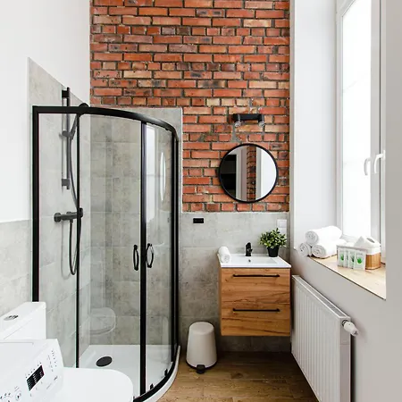 Loft Center Apartments- Parking, Wifi, 24h Check-in Apartment Wroclaw