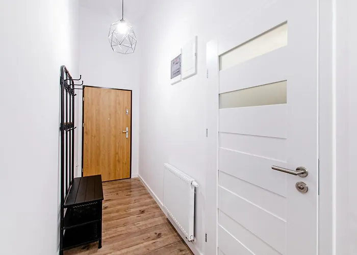 Loft Center Apartments- Parking, Wifi, 24h Check-in Apartment Wroclaw