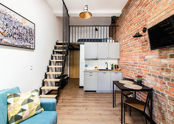 Apartment Loft Center Apartments- Parking, Wifi, 24h Check-in