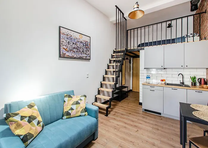 Loft Center Apartments- Parking, Wifi, 24h Check-in Wroclaw