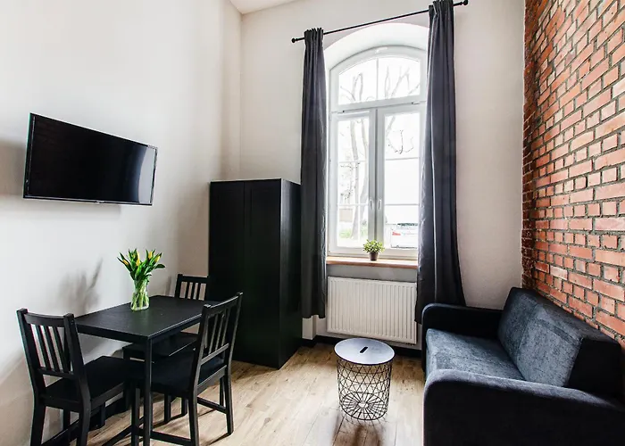 Apartment Loft Center Apartments- Parking, Wifi, 24h Check-in *