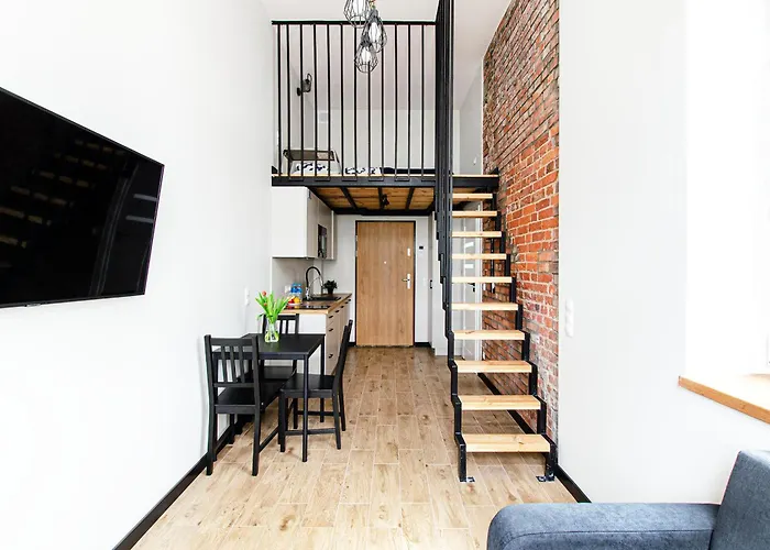 Apartment Loft Center Apartments- Parking, Wifi, 24h Check-in *